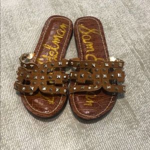 Girls neutral brown sandals with studs